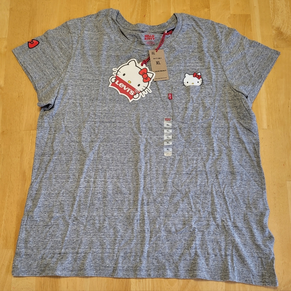 NWT Limited Edition Levi's Gray Hello Kitty T-Shirt